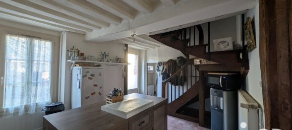 3 Schlafzimmer Haus in La Ferte-Loupiere, France, Nr. 200555 4