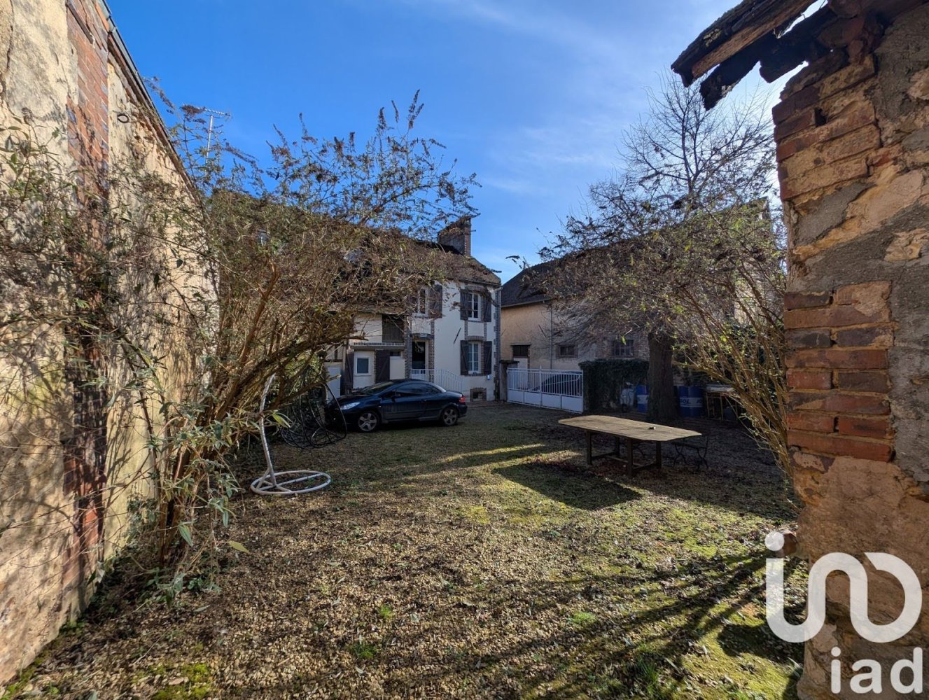 3 bedrooms House in La Ferte-Loupiere, France No. 200555