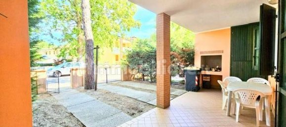 2 bedrooms House in Comacchio, Italy No. 341078 4