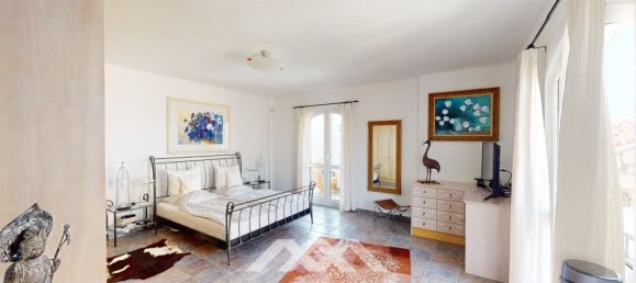 Villa de 4 dormitorios en Sayalonga, Spain No. 45997 37