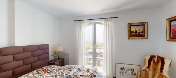 Villa de 4 dormitorios en Sayalonga, Spain No. 45997 31