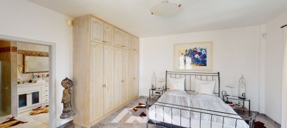 Villa de 4 dormitorios en Sayalonga, Spain No. 45997 38