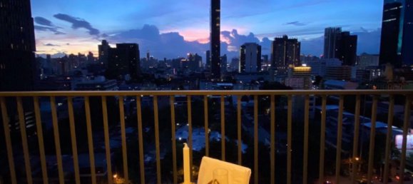 Condominio de 2 dormitorios en Watthana, Thailand No. 9540 2