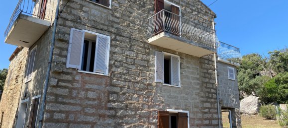 4 bedrooms House in Sotta, France No. 91519 2