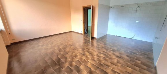 3 rooms Apartment in Chatillon, Italy No. 273833 8