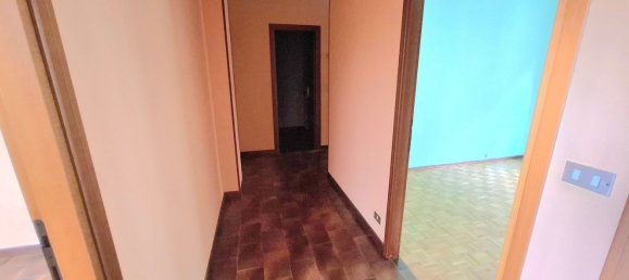 3 rooms Apartment in Chatillon, Italy No. 273833 4