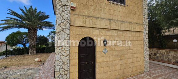 3 bedrooms Villa in Termini Imerese, Italy No. 270613 2