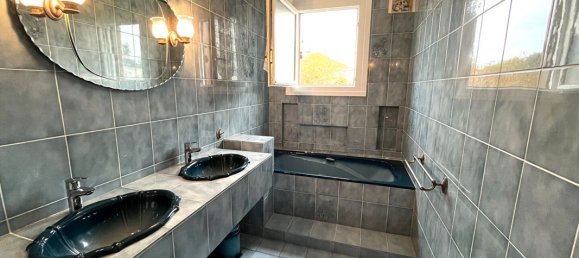 4 bedrooms House in La Membrolle-sur-Choisille, France No. 221802 5