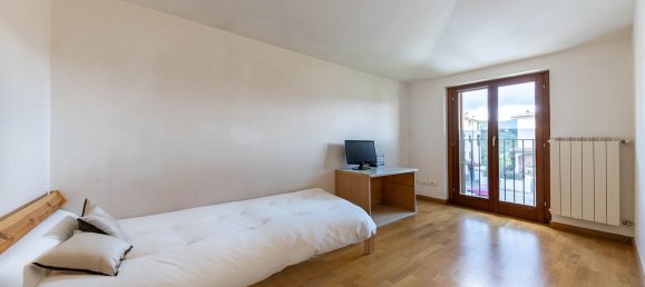 Casa de 6 divisões em Arezzo, Italy N.º 132719 7