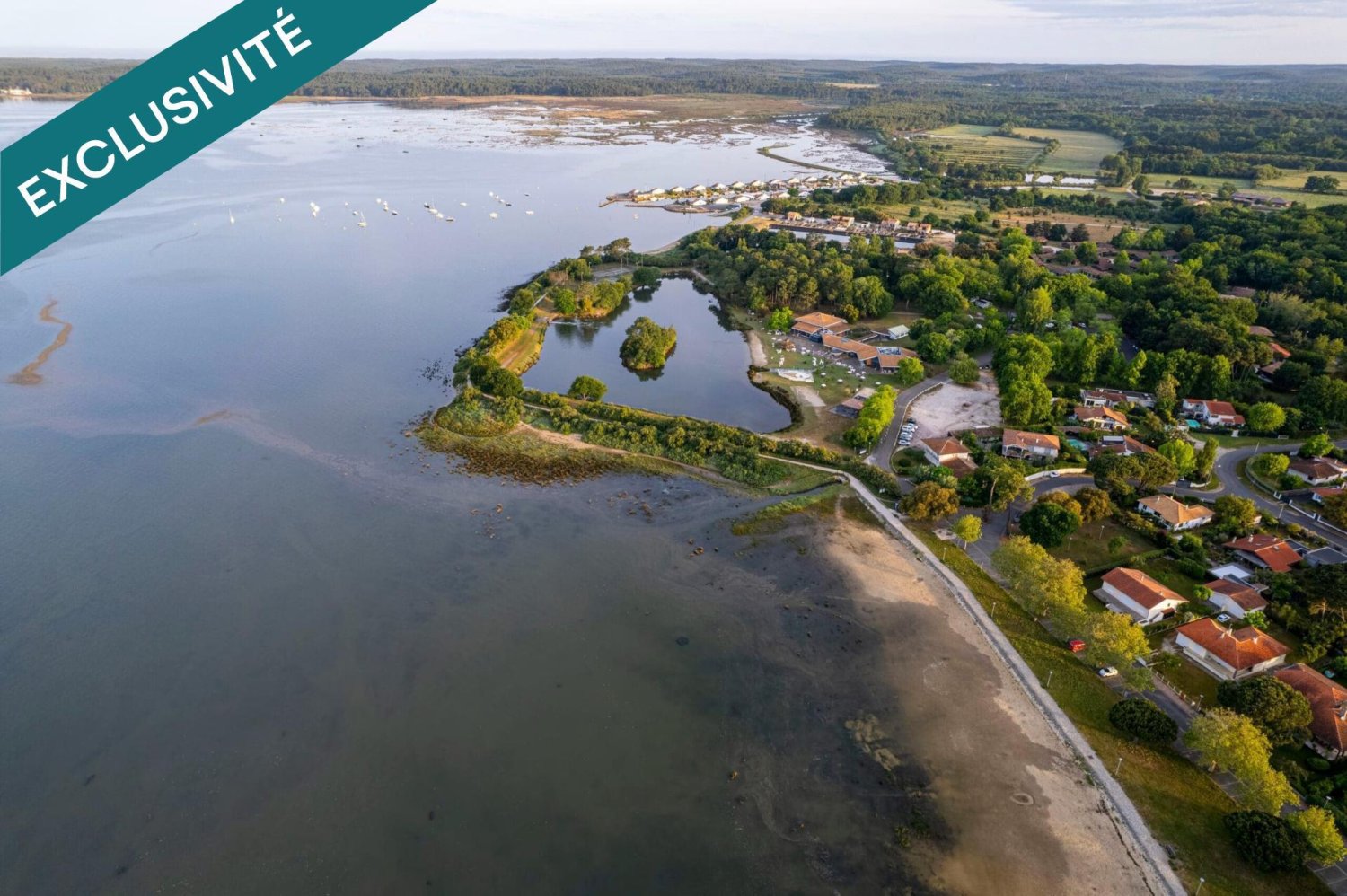 2 rooms Apartment in Ares, France No. 361302