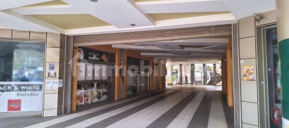 1 room Office in Catanzaro, Italy No. 147265 8