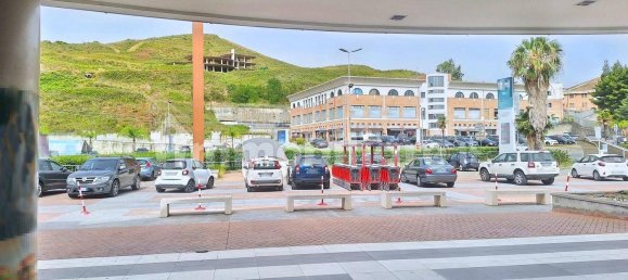 1 room Office in Catanzaro, Italy No. 147265 9