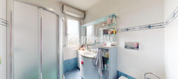 5-salle Appartement à Settimo Torinese, Italy No. 126008 15