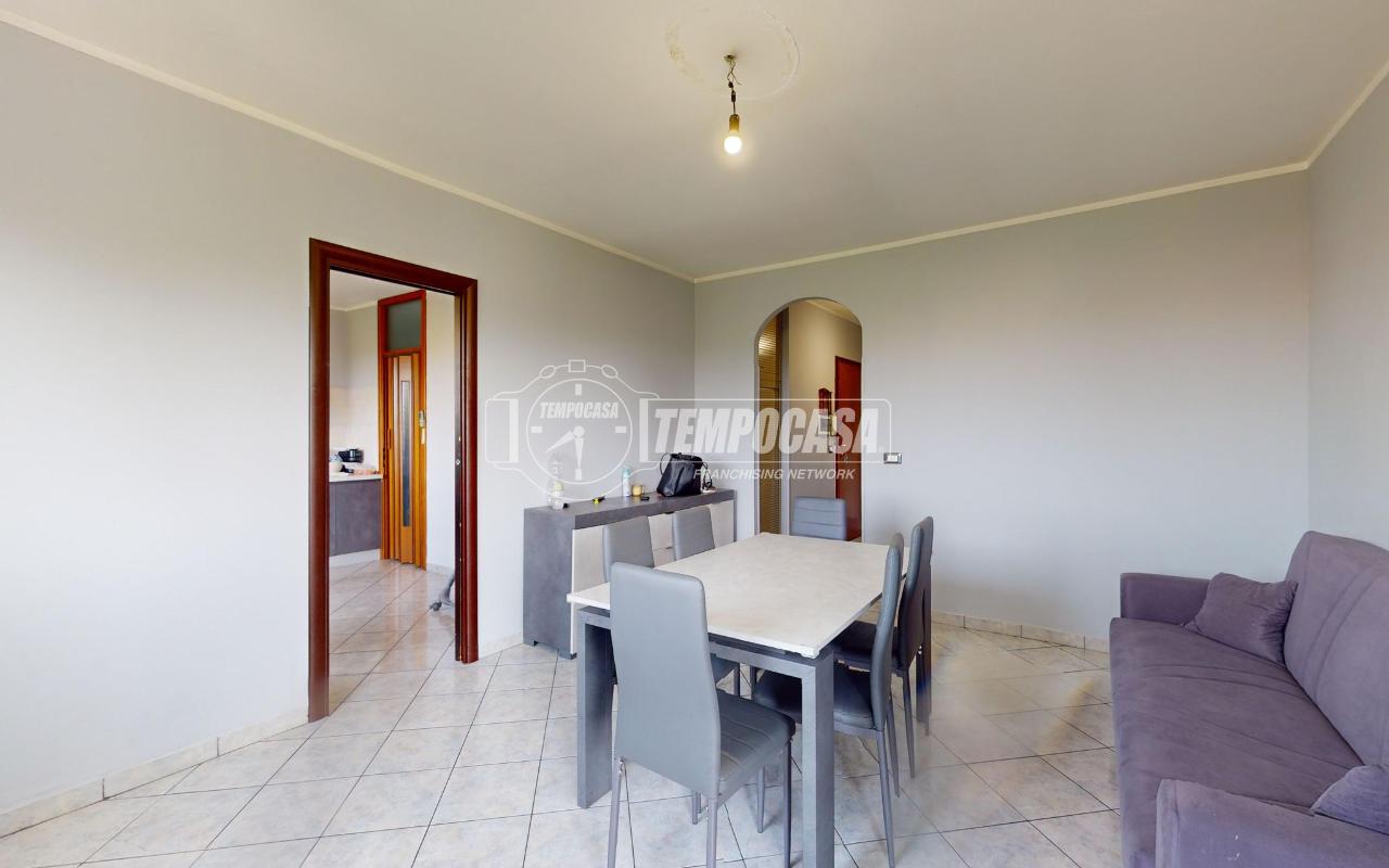 5-salle Appartement à Settimo Torinese, Italy No. 126008