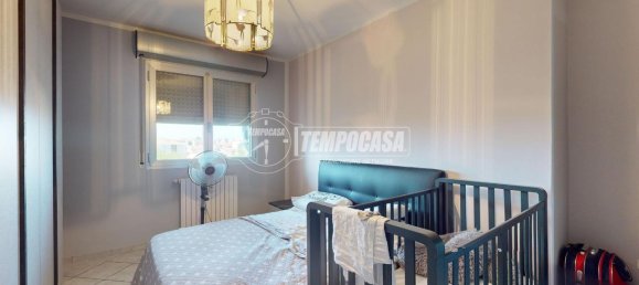 5-salle Appartement à Settimo Torinese, Italy No. 126008 13