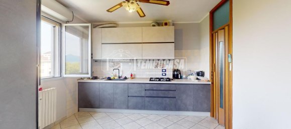 5-salle Appartement à Settimo Torinese, Italy No. 126008 5