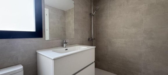 3 bedrooms Apartment in Estepona, Spain No. 186600 9