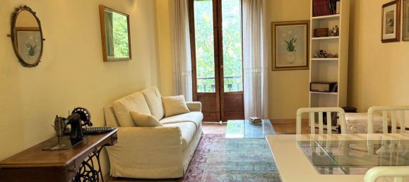 3 rooms Apartment in Milan, Italy No. 314185 2