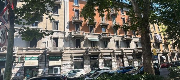 3 rooms Apartment in Milan, Italy No. 314185 21