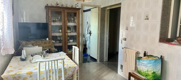 6 rooms Apartment in San Vito dei Normanni, Italy No. 251397 2