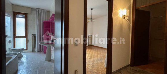 3 bedrooms Apartment in Padua, Italy No. 179184 5
