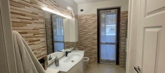 Apartamento de 4 habitaciónes en Piacenza, Italy No. 217479 8