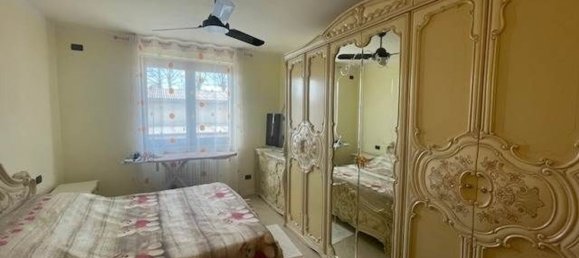 Apartamento de 4 habitaciónes en Piacenza, Italy No. 217479 7