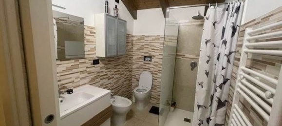 Apartamento de 4 habitaciónes en Piacenza, Italy No. 217479 4