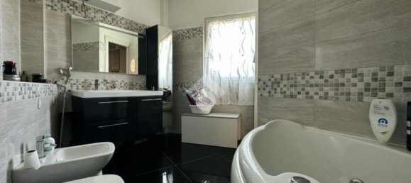 1 bedroom House in Turin, Italy No. 208812 19