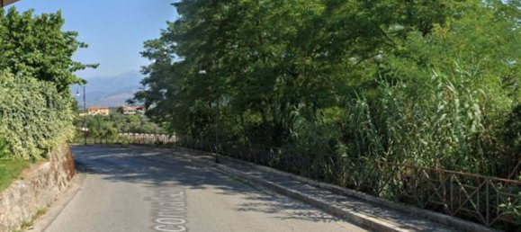 4 bedrooms Villa in Sgurgola, Italy No. 327823 2