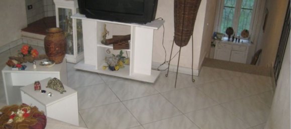 4 bedrooms Villa in Sgurgola, Italy No. 327823 5