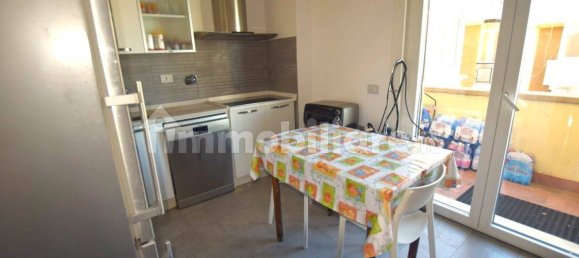 Apartamento de 2 dormitorios en Livorno, Italy No. 223708 7