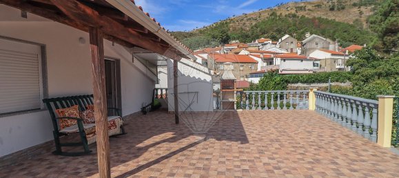 7 bedrooms House in Covilha, Portugal No. 43861 45