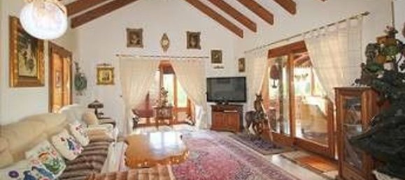 4 Schlafzimmer Villa in Marbella, Spain, Nr. 119577 3