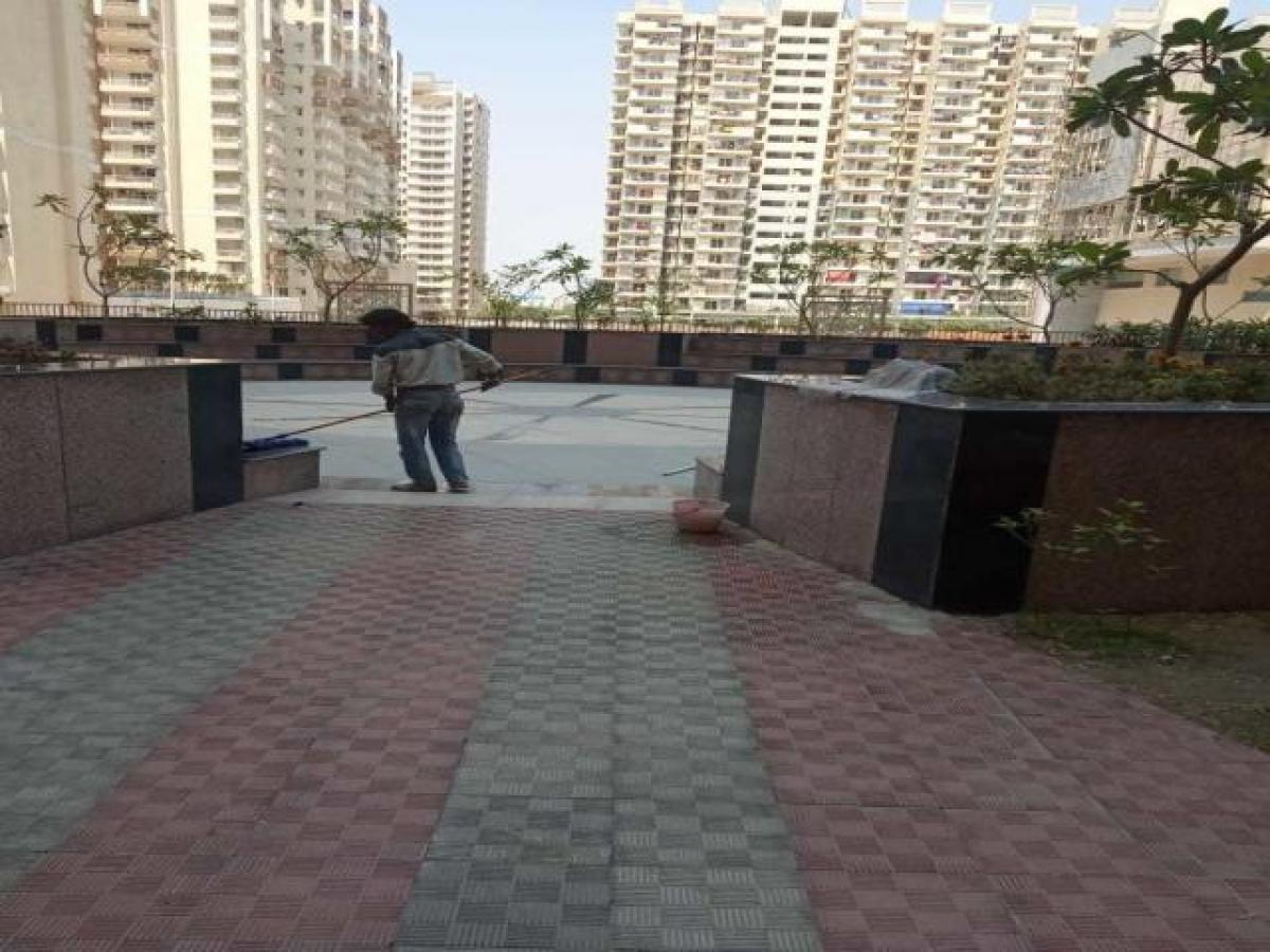 2 Schlafzimmer Haus in Noida, India, Nr. 67846