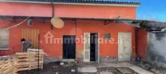 2 bedrooms Apartment in Langosco, Italy No. 185273 4