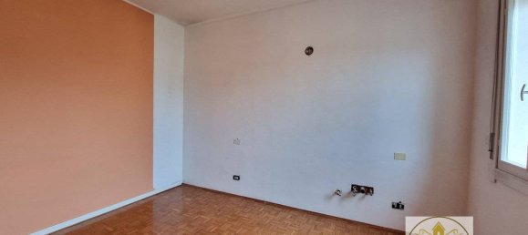 2 Schlafzimmer Villa in Padua, Italy, Nr. 103527 13