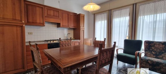 2 Schlafzimmer Villa in Padua, Italy, Nr. 103527 2