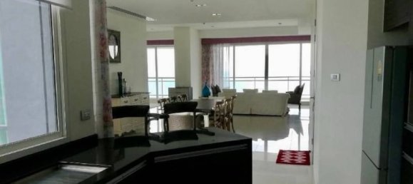 3 bedrooms Condo in Pattaya, Thailand No. 19234 6