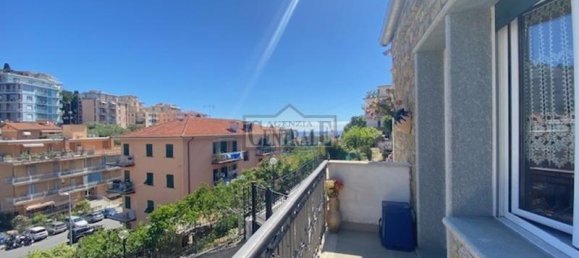 Apartamento de 3 divisões em Sanremo, Italy N.º 229023 20