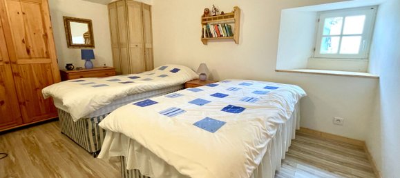 4 bedrooms House in Lot, France No. 319101 11