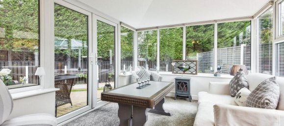 4 bedrooms House in Morecambe, United Kingdom No. 2581 8