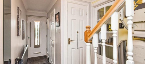 4 bedrooms House in Morecambe, United Kingdom No. 2581 10