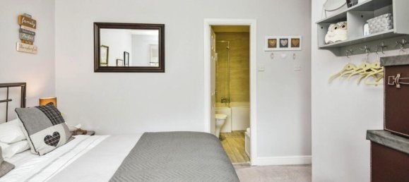 4 bedrooms House in Morecambe, United Kingdom No. 2581 25