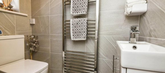 4 bedrooms House in Morecambe, United Kingdom No. 2581 27