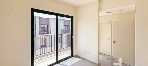 3 Schlafzimmer Villa in Dubai South (Dubai World Central), UAE, Nr. 31402 10