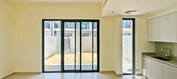 3 Schlafzimmer Villa in Dubai South (Dubai World Central), UAE, Nr. 31402 5