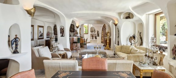 7 bedrooms Commercial property in Cabris, France No. 38308 5