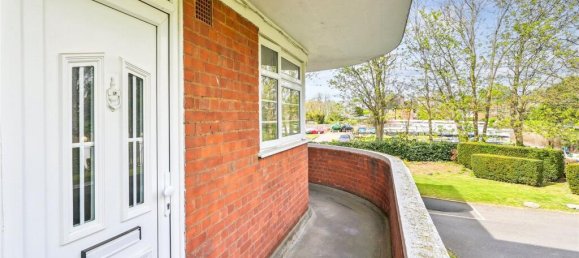 2 bedrooms Apartment in London, United Kingdom No. 5284 6