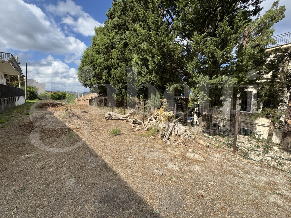 Casa de 5 habitaciónes en Villafranca Tirrena, Italy No. 364166